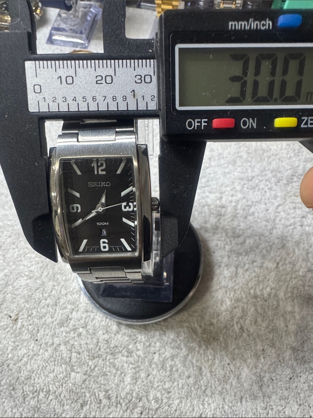 Seiko Silver Stainless Steel Watch with Black Dial - Picture 10 of 10